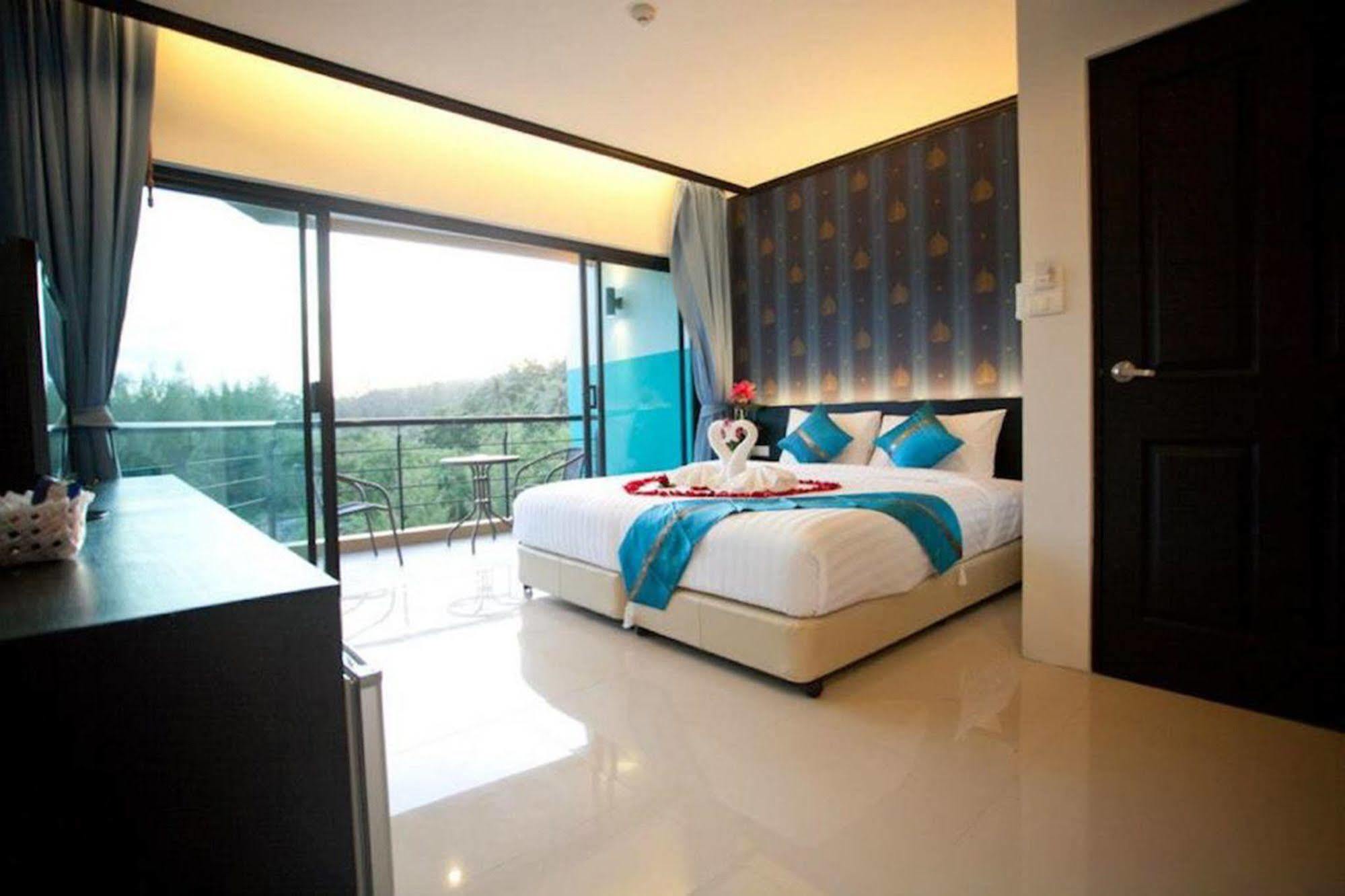 Kata Green Beach Hotel Exterior foto